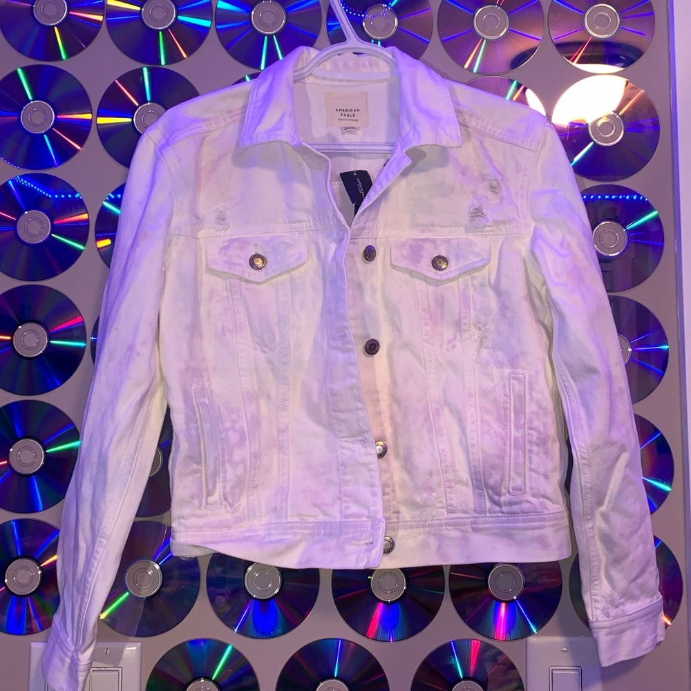 🦋3 for $20🦋 American Eagle White + Pink Tie-Dye Jean Jacket- XS